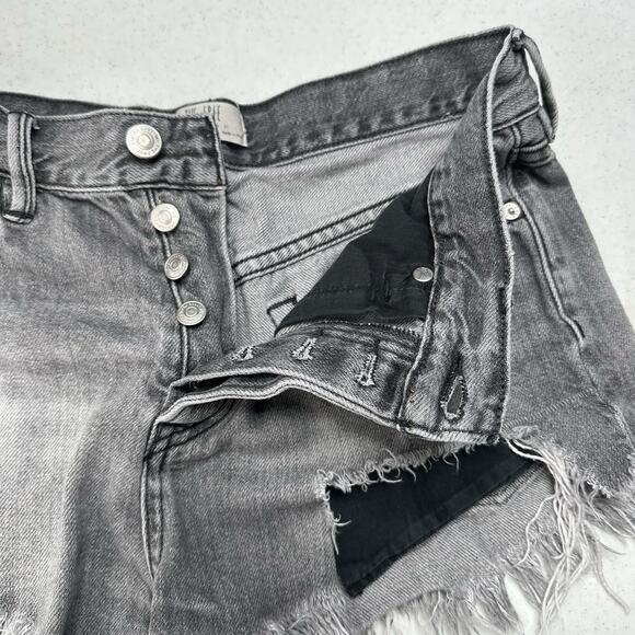 We The Free People Shorts Womens 26 Faded Gray Denim Button Fly Anthropologie - Picture 8 of 10
